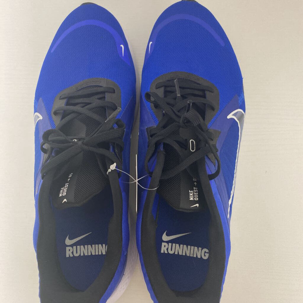 TENNIS SHOES