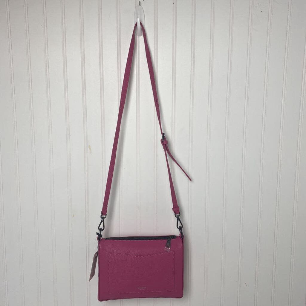 CROSSBODY