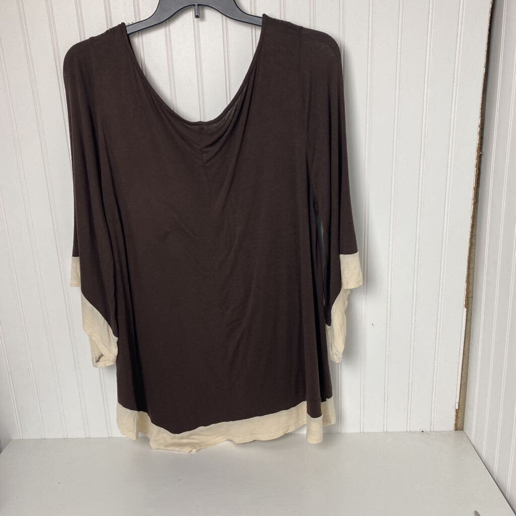 3/4 SLEEVED TOP