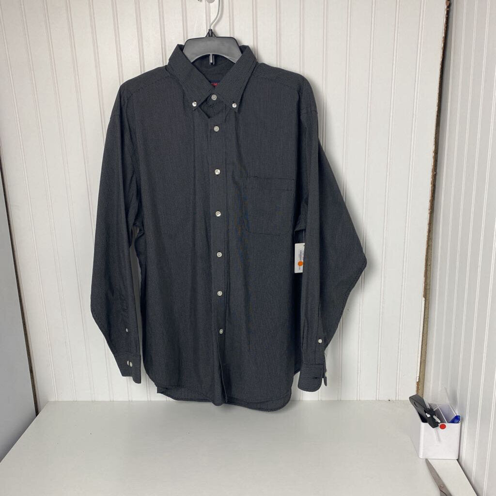 LONG SLEEVED BUTTON DOWN