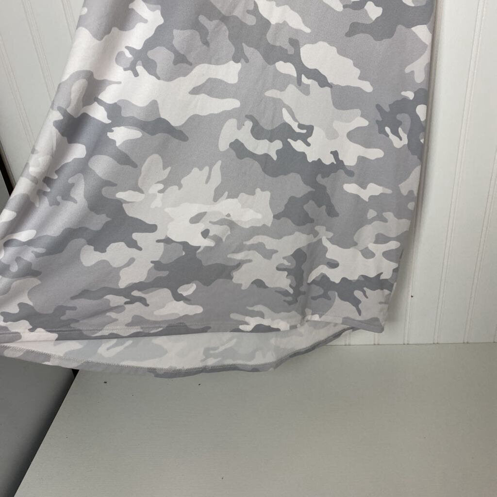 GRAY CAMO TANK TOP