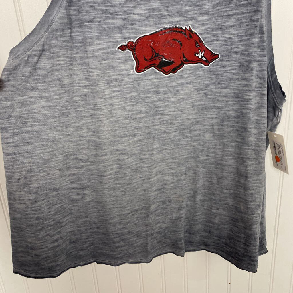 RAZORBACK TANK TOP