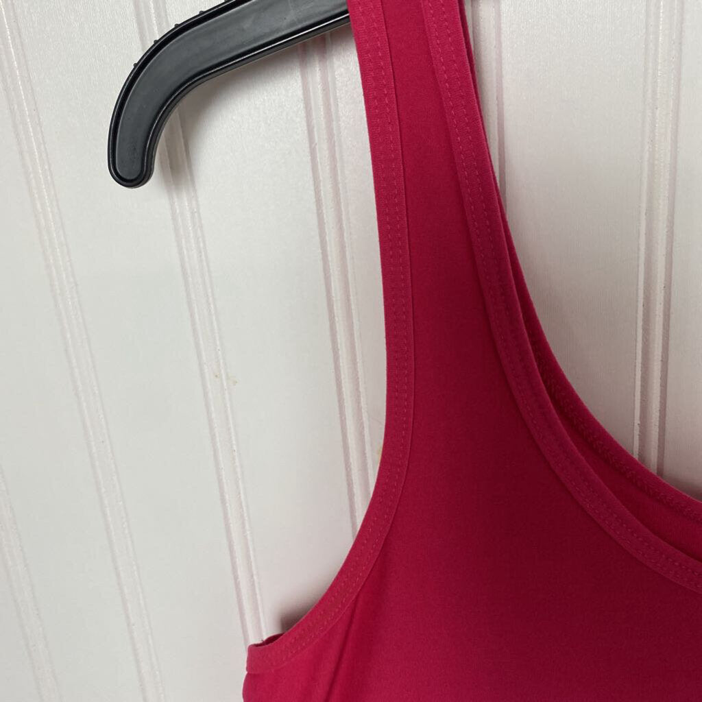 BASIC TANK TOP