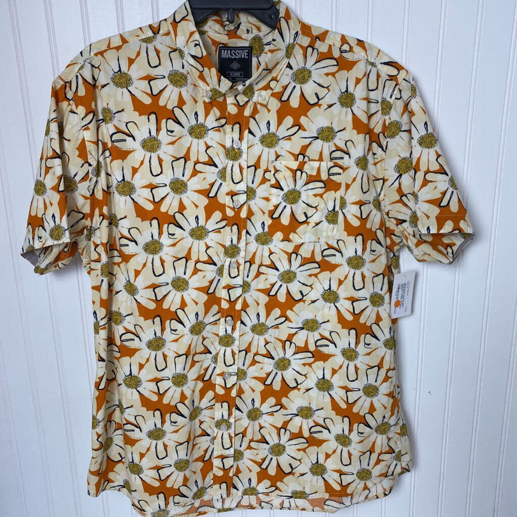 FLORAL SHORT SLEEVED