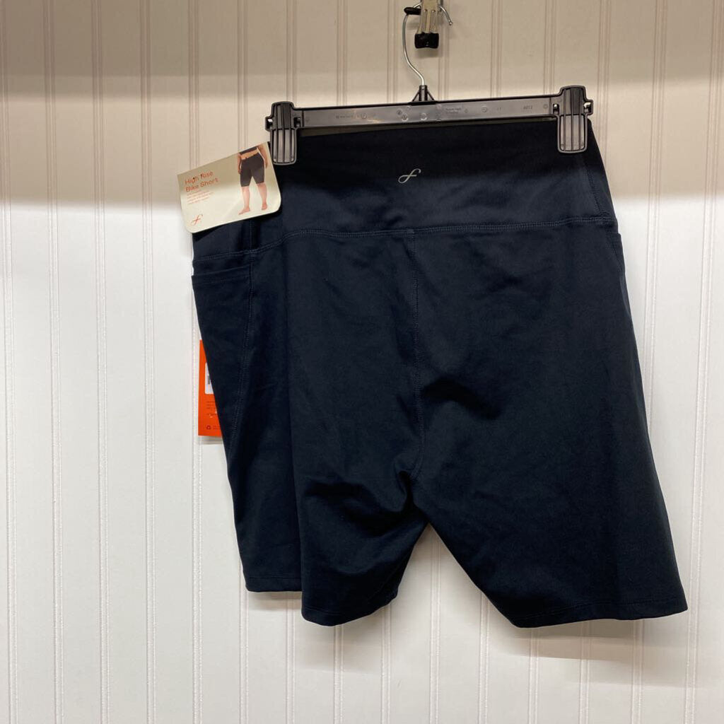 BLACK ACTIVE SHORTS