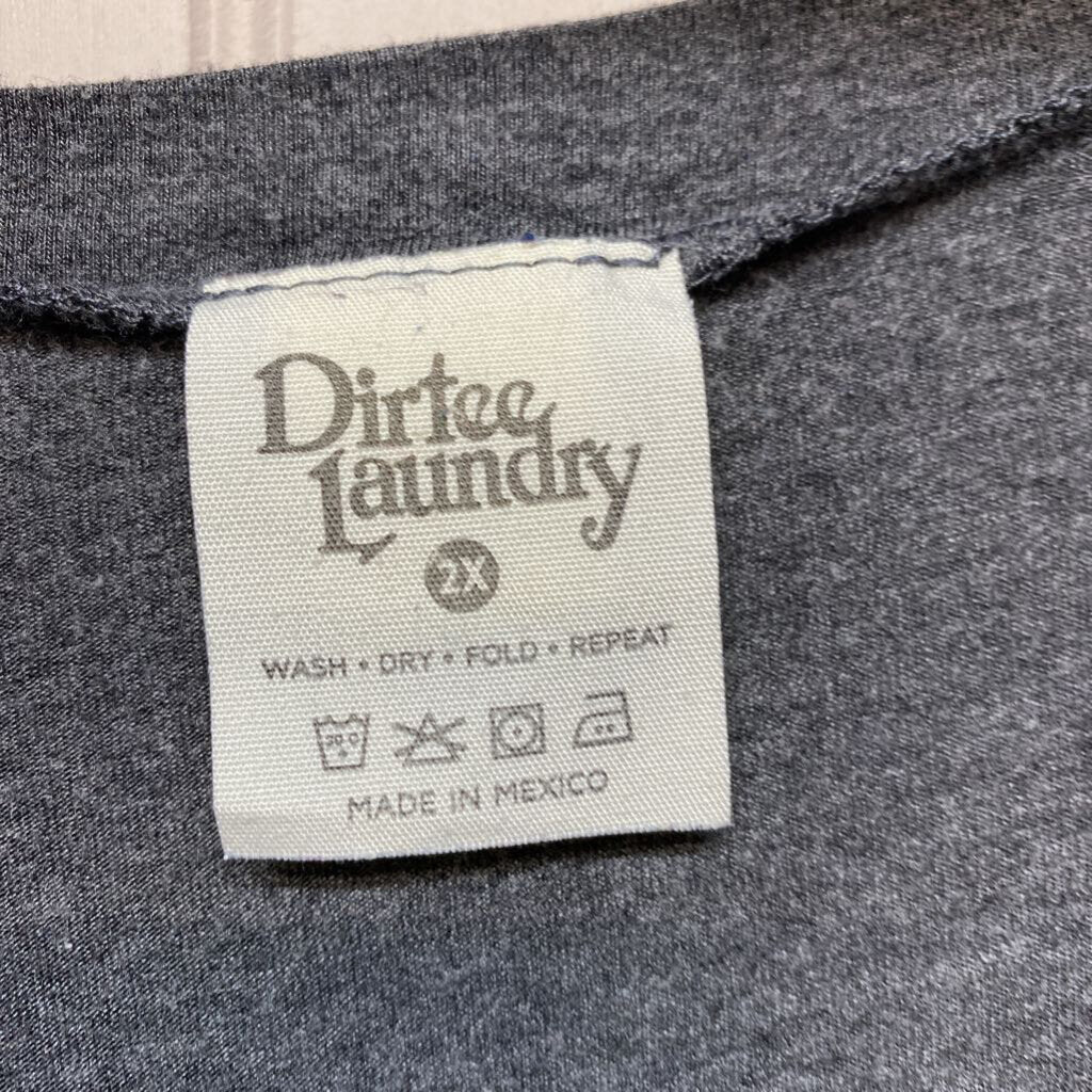 GRAY GRAPHIC T