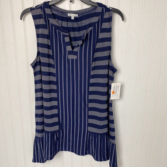 SLEEVELESS TOP