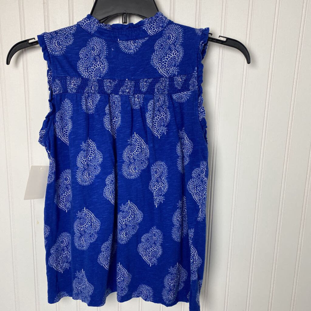 SLEEVELESS TOP