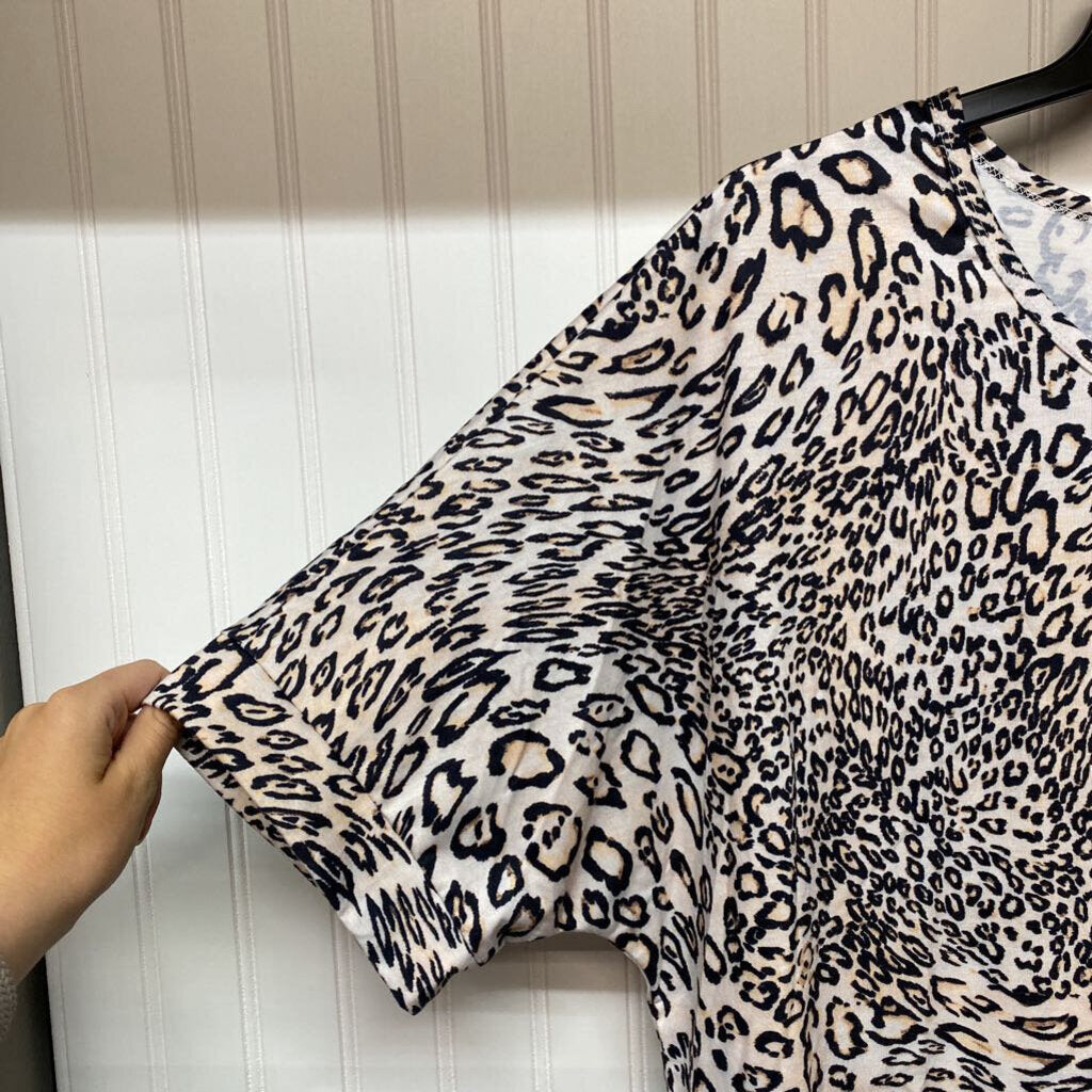 CHEETA PRINT TOP