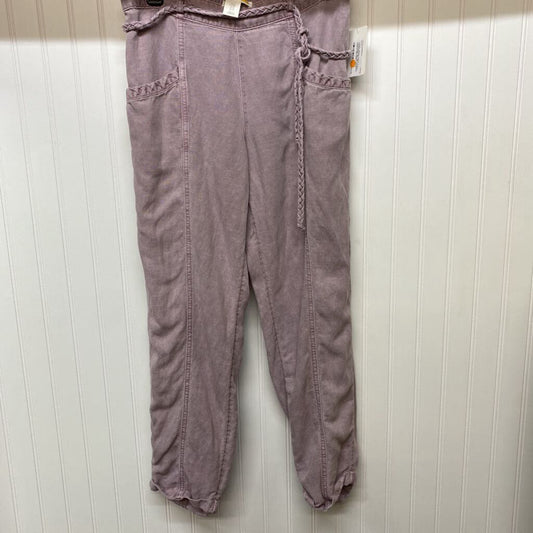 BELTED JOGGERS