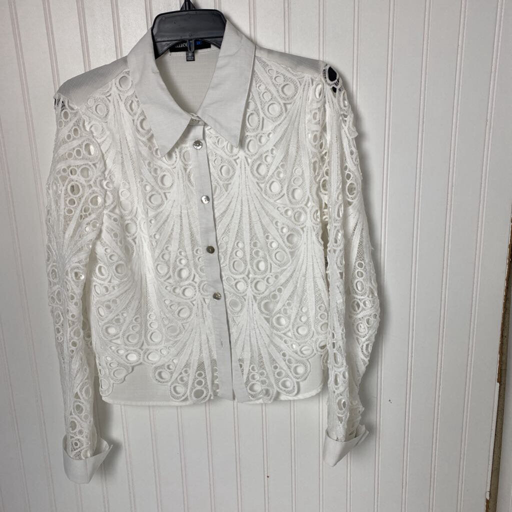 LACE BUTTON DOWN