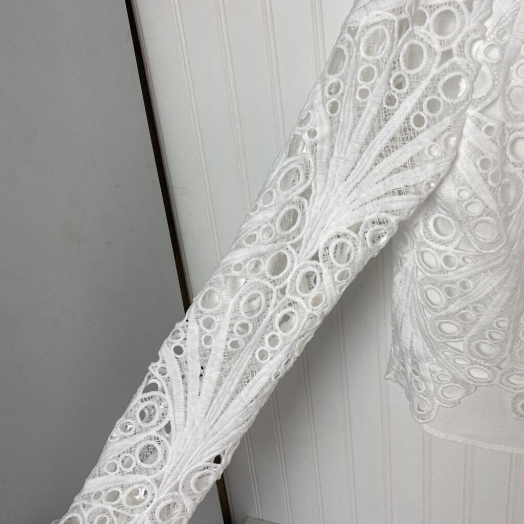 LACE BUTTON DOWN