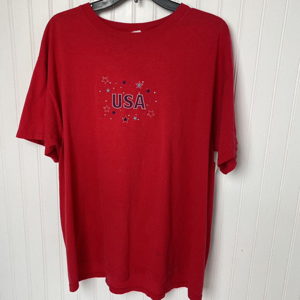 PATRIOTIC GRAPHIC TEE