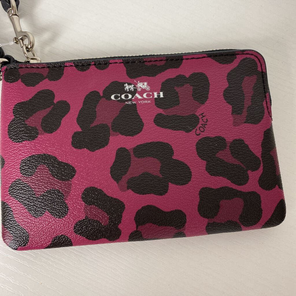 WRISTLET
