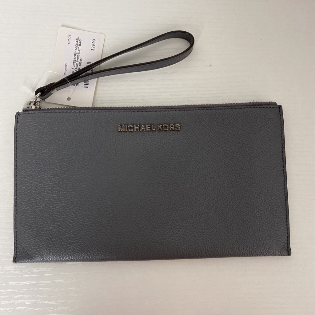 X LARGE WRISTLET BAG