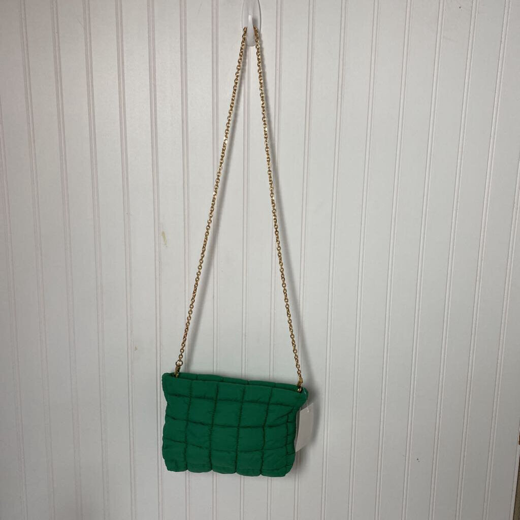 CROSSBODY