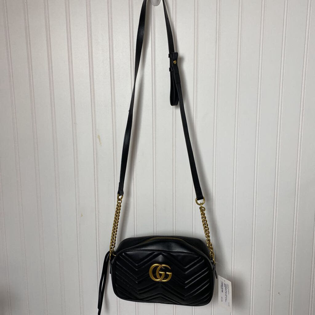 CROSSBODY