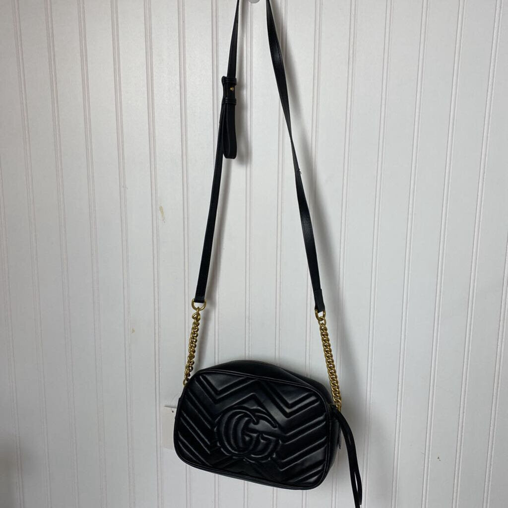 CROSSBODY