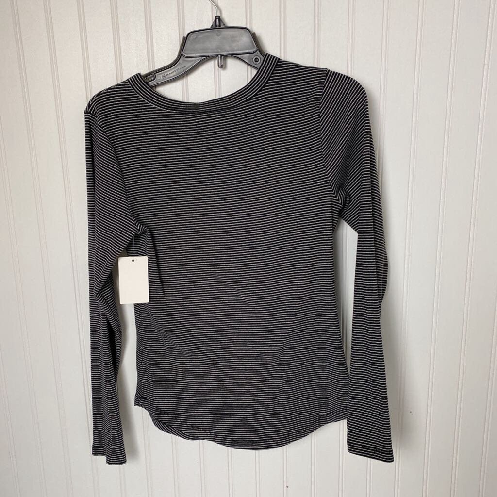 RIBBED LONG SLEEVED TOP