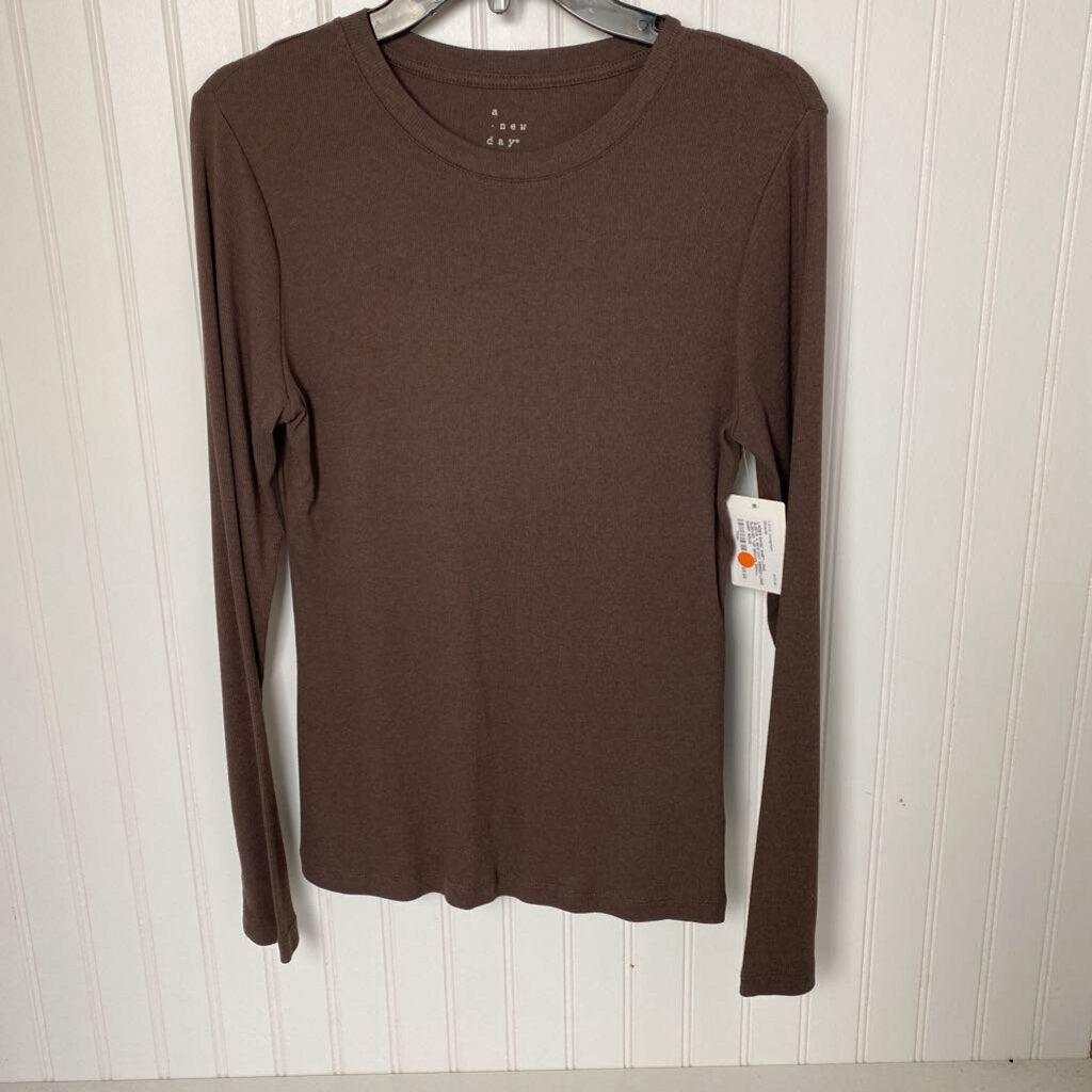 RIBBED LONG SLEEVED TOP
