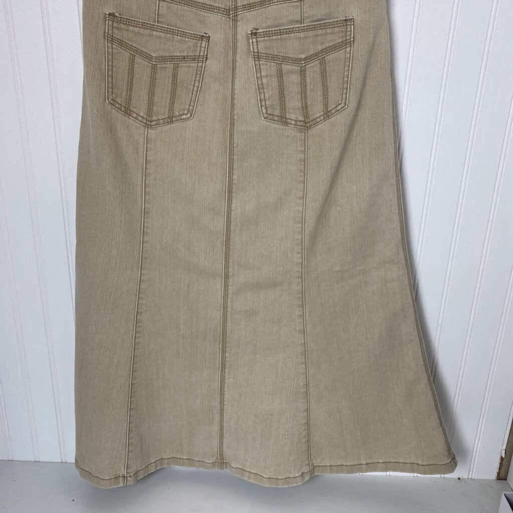 LONG FLARED DENIM SKIRT
