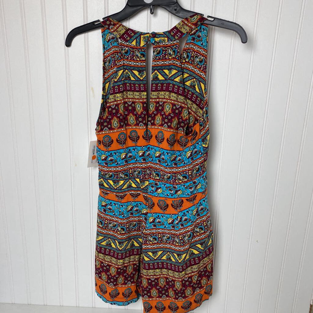 SHORT ROMPER