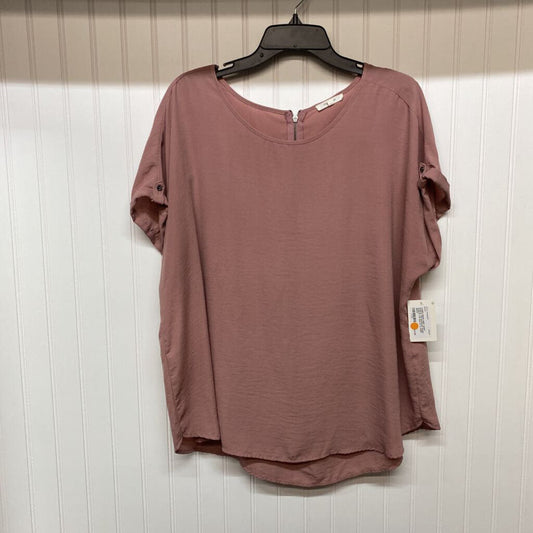 SHORT SLEEVE TOP