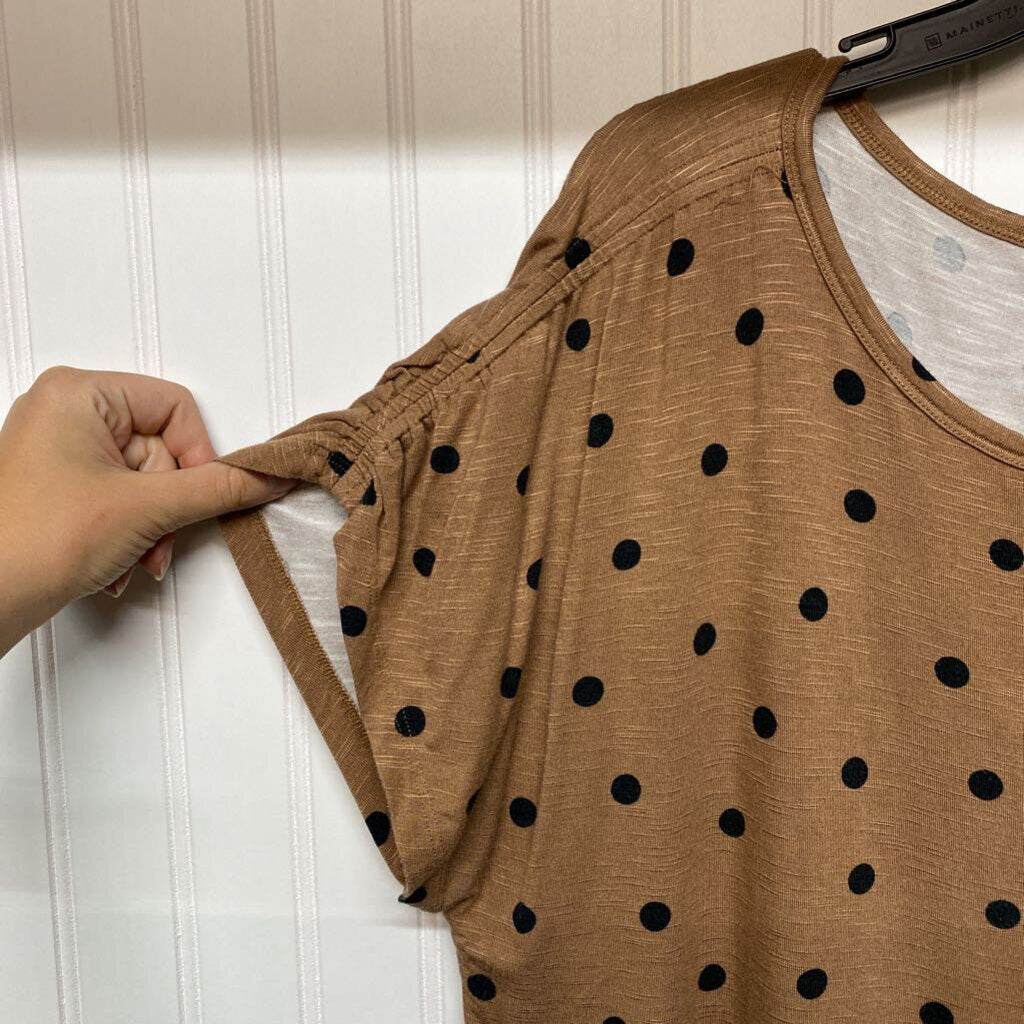 SHORT SLEEVE TOP