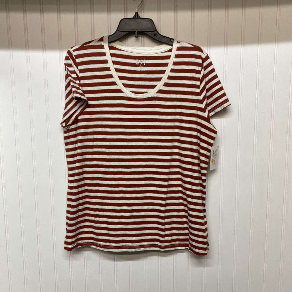 STRIPED TEE