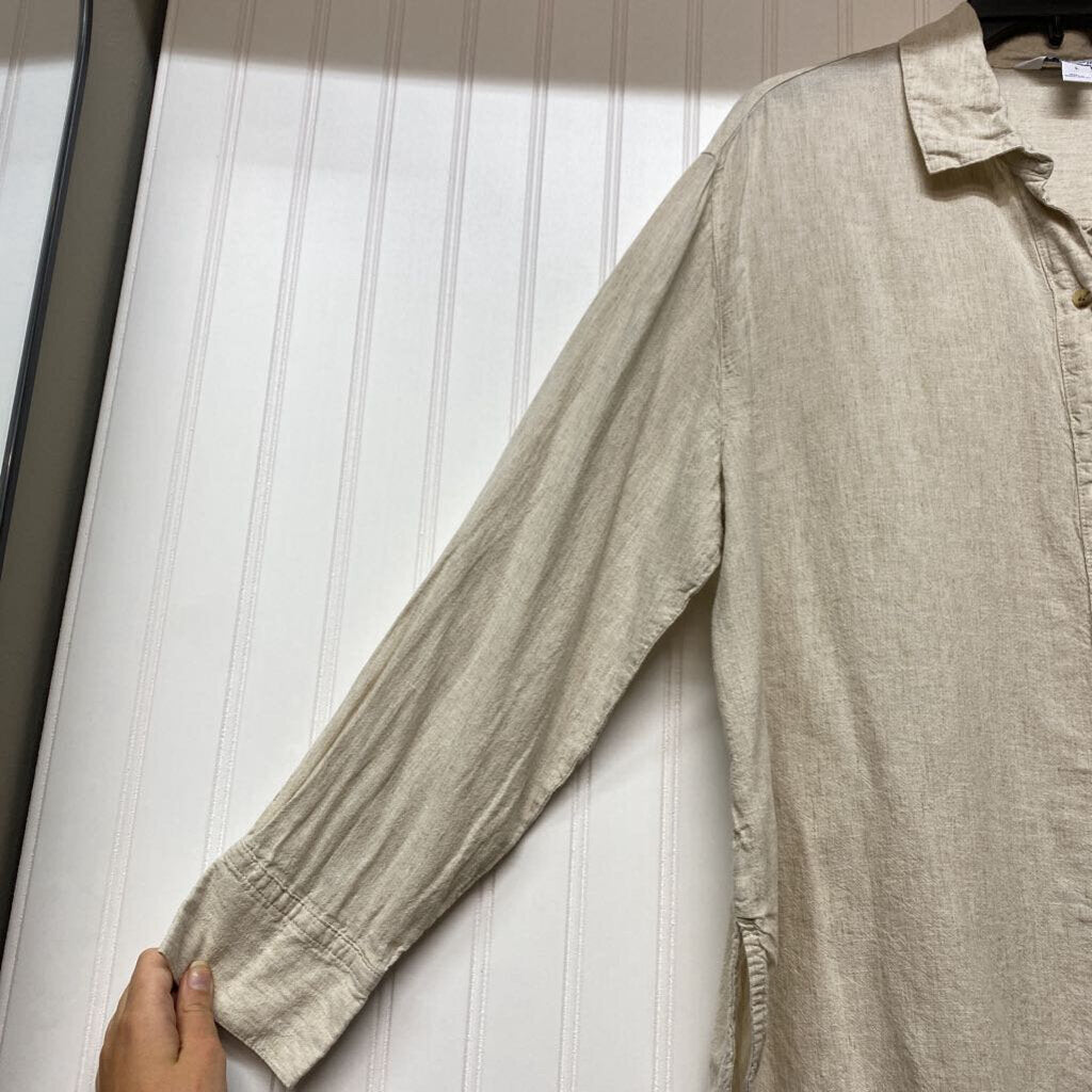 LONG SLEEVE BUTTON UP