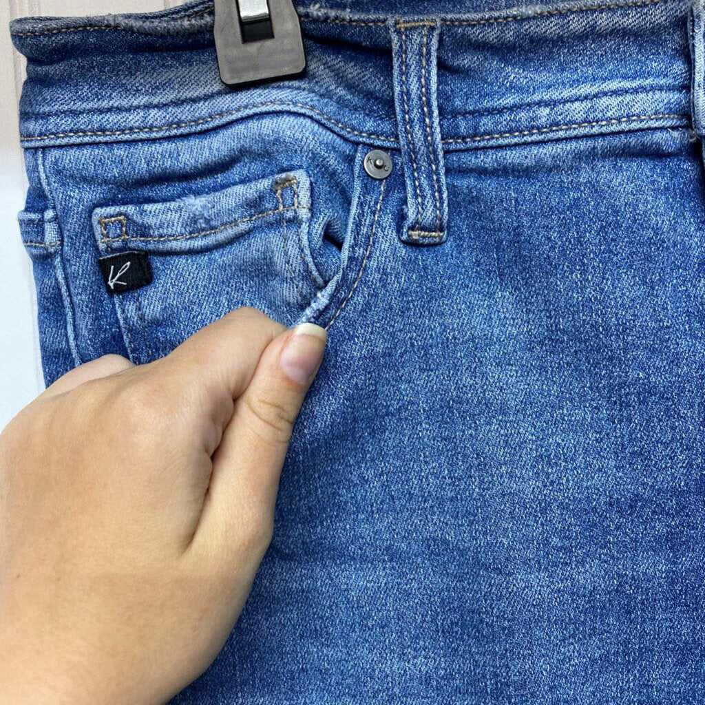 SKINNY JEANS