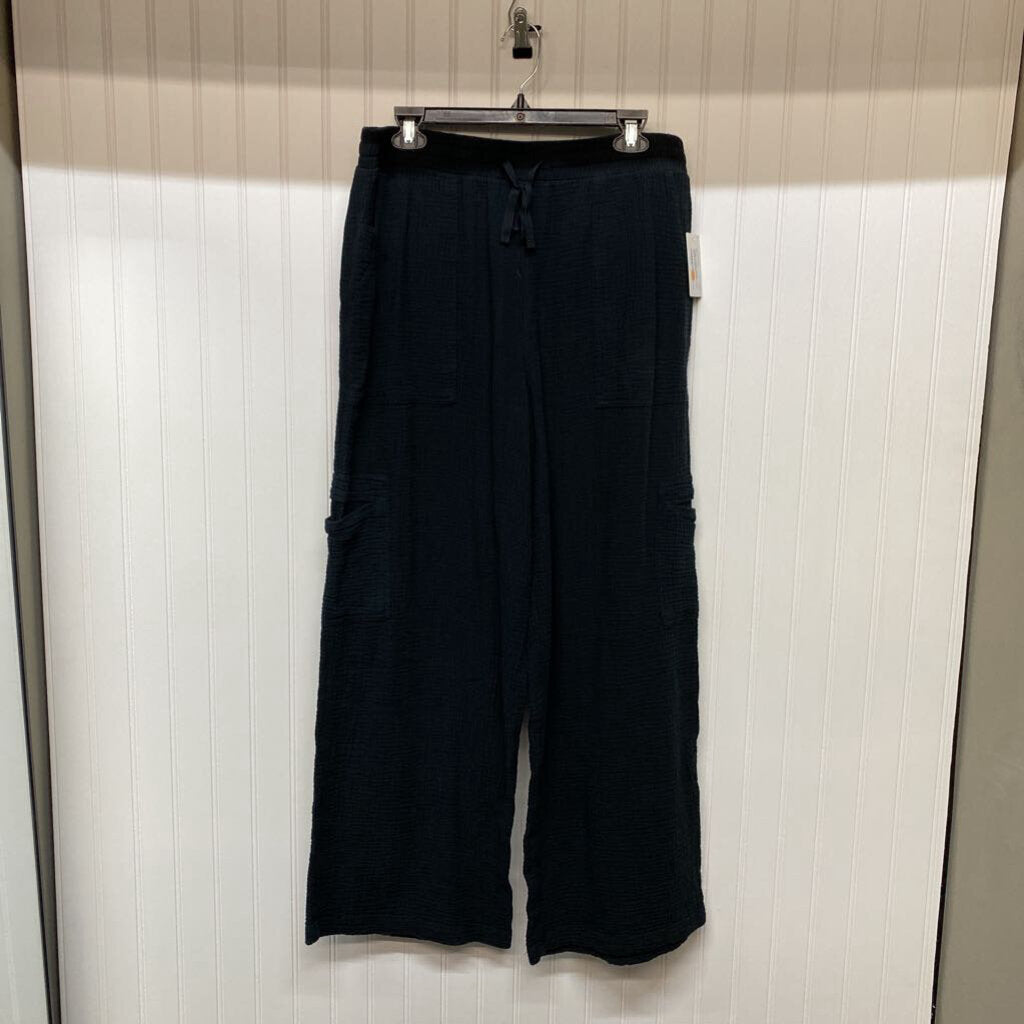 DRAWSTRING WAIST PANTS