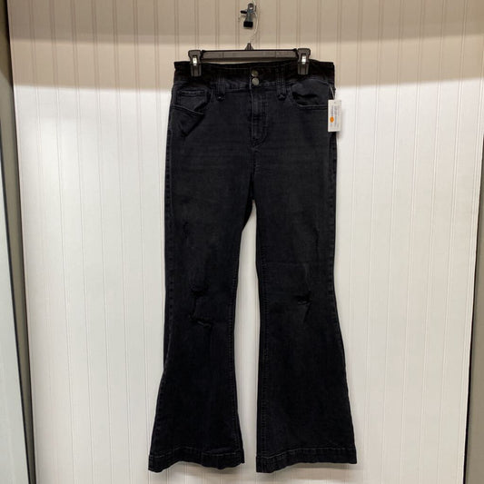 FLARE LEGGED JEANS