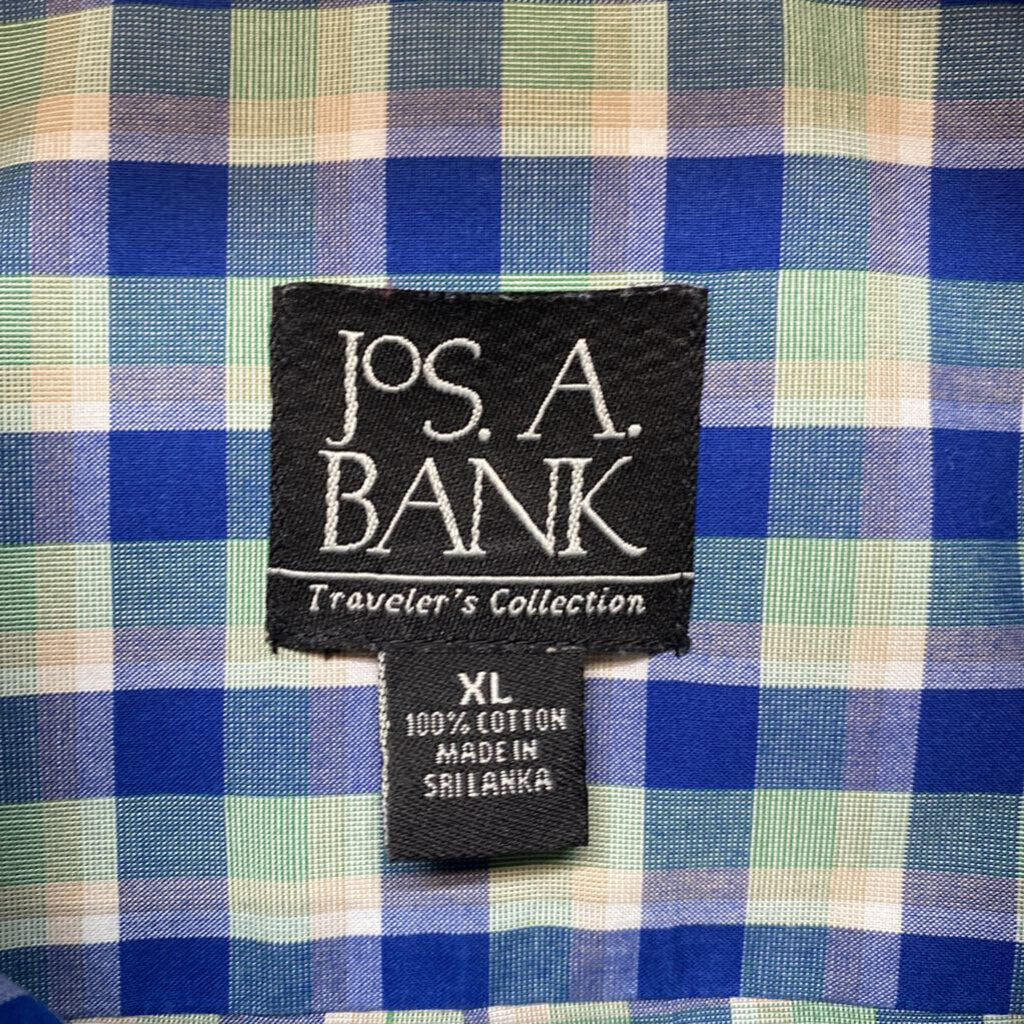 SHORT SLEEVED BUTTON DOWN