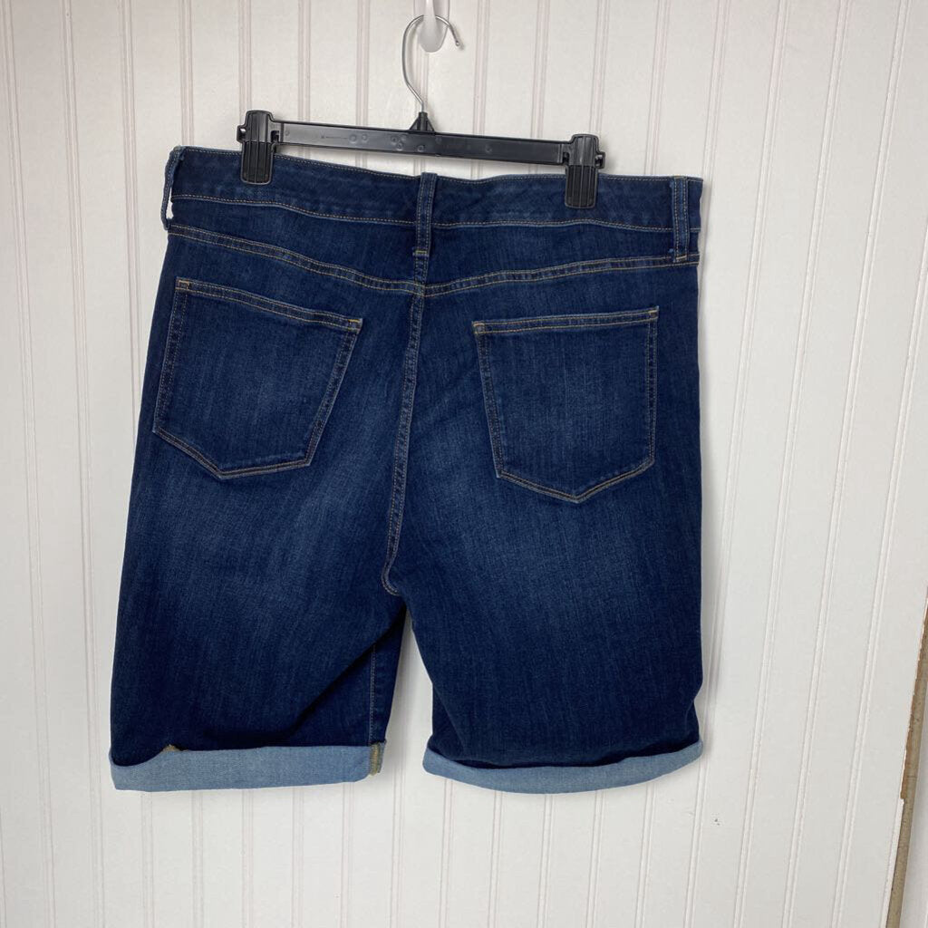 LADIES BERMUDA SHORTS