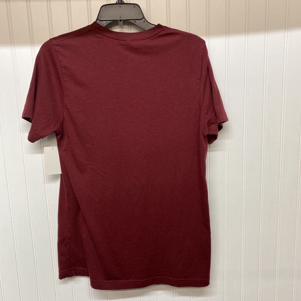 JUST BREATHE GRAPHIC TEE