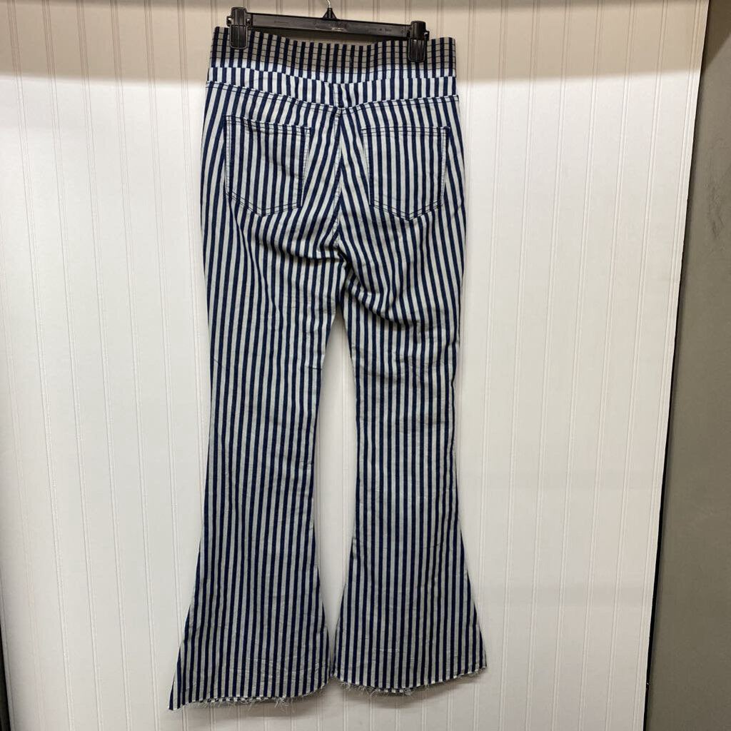 WIDE LEGGED PANTS