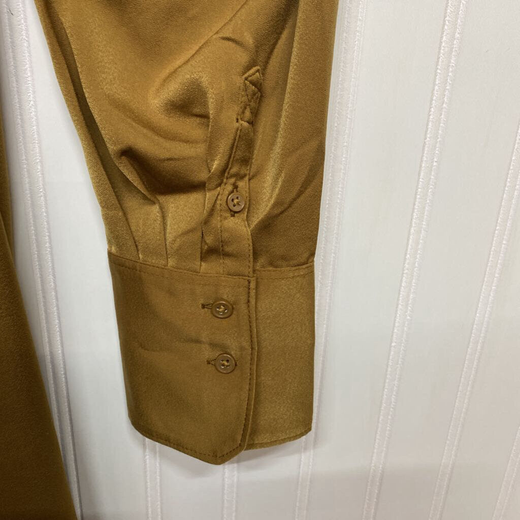 LONG SLEEVED SATIN DRESS