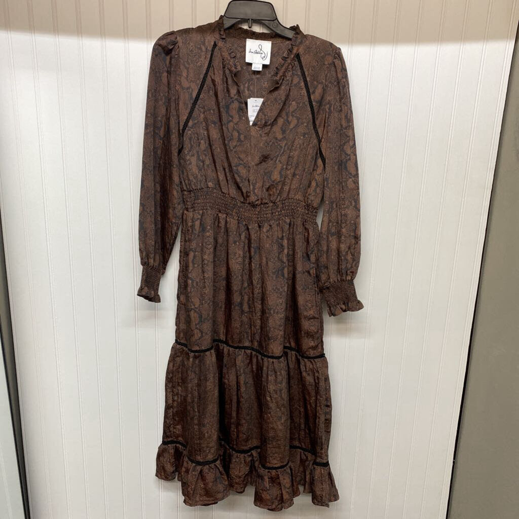 LONG RUFFLED DRESS