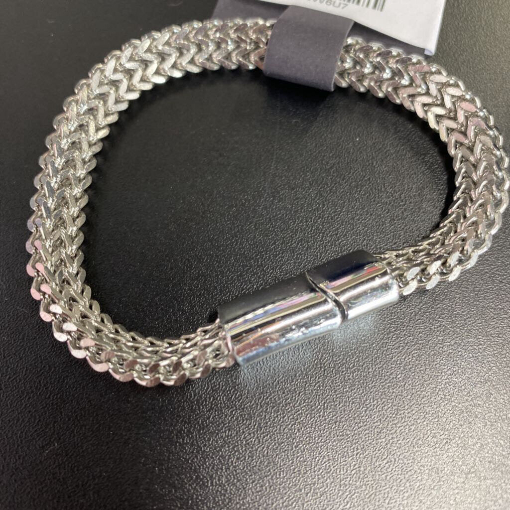 SILVER BRACELET