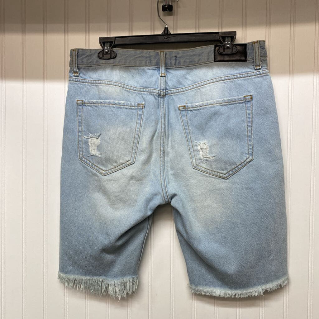 MENS DISTRESSED DENIM SHORTS