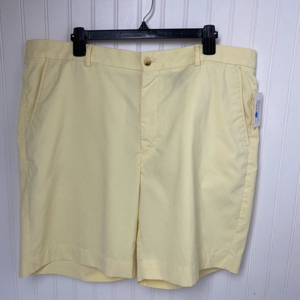 FLAT FRONT GOLF SHORTS