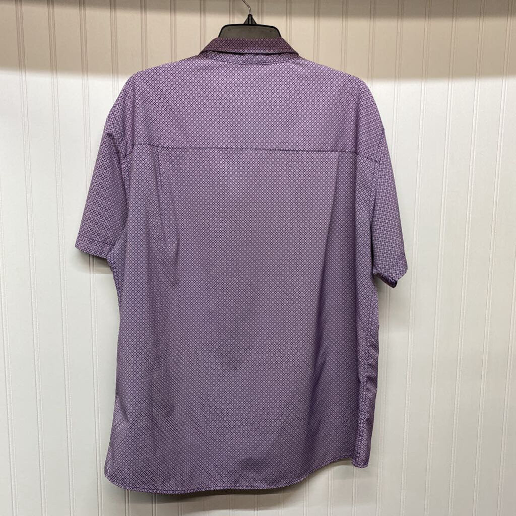 SHORT SLEEVED DRESS SHIRT