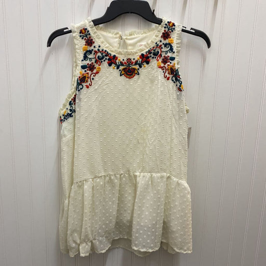 EMBROIDERED SLEEVLESS