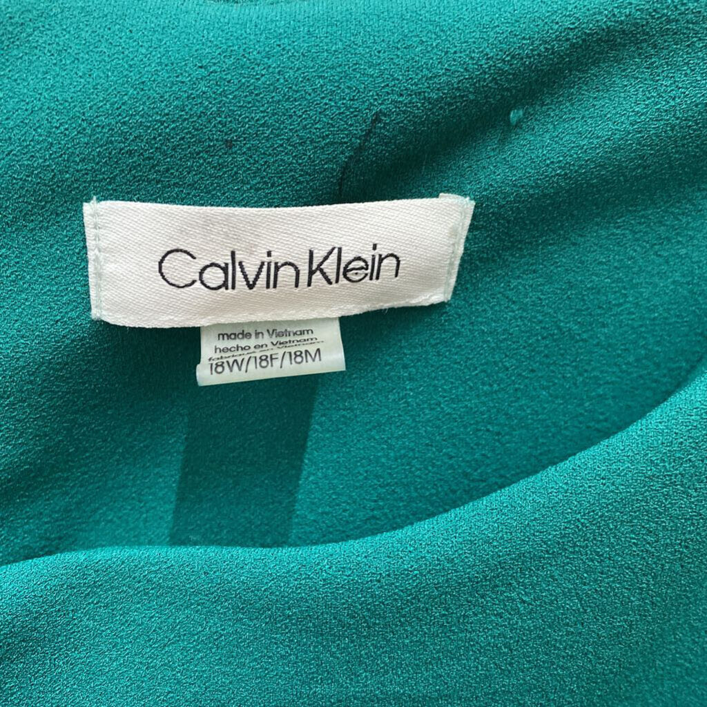 3/4 SLEEVED DRESS