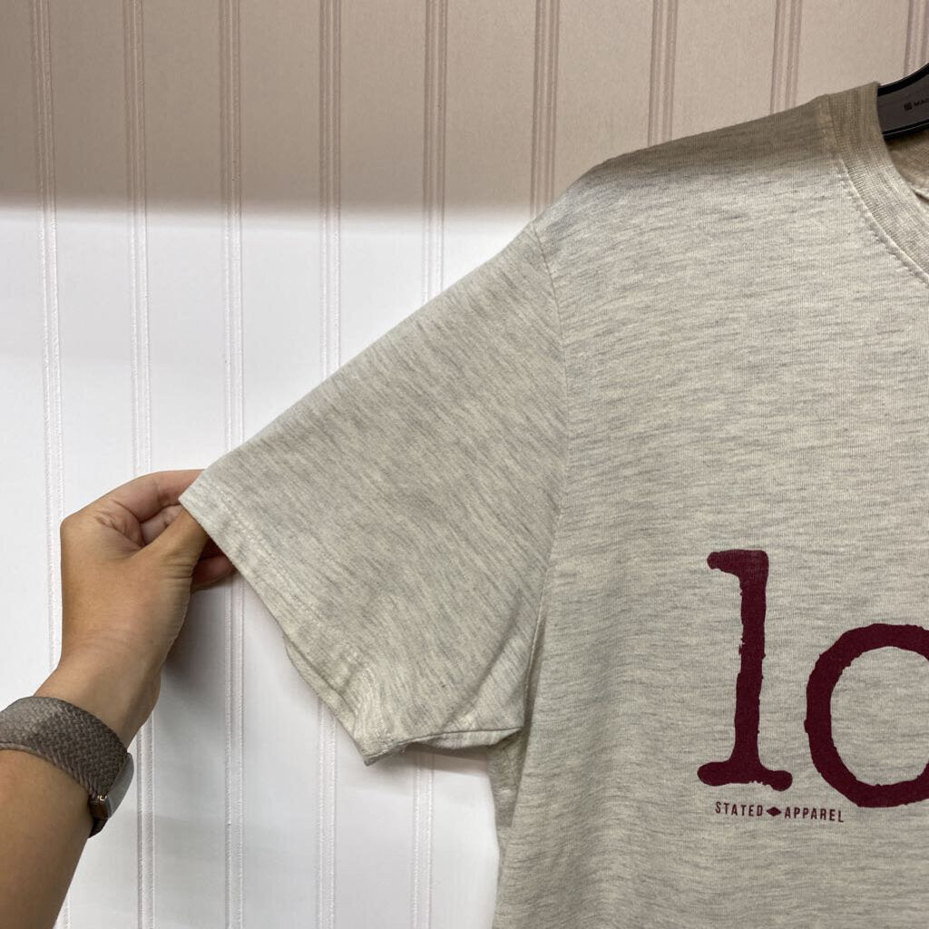 LOVE GRAPHIC TEE
