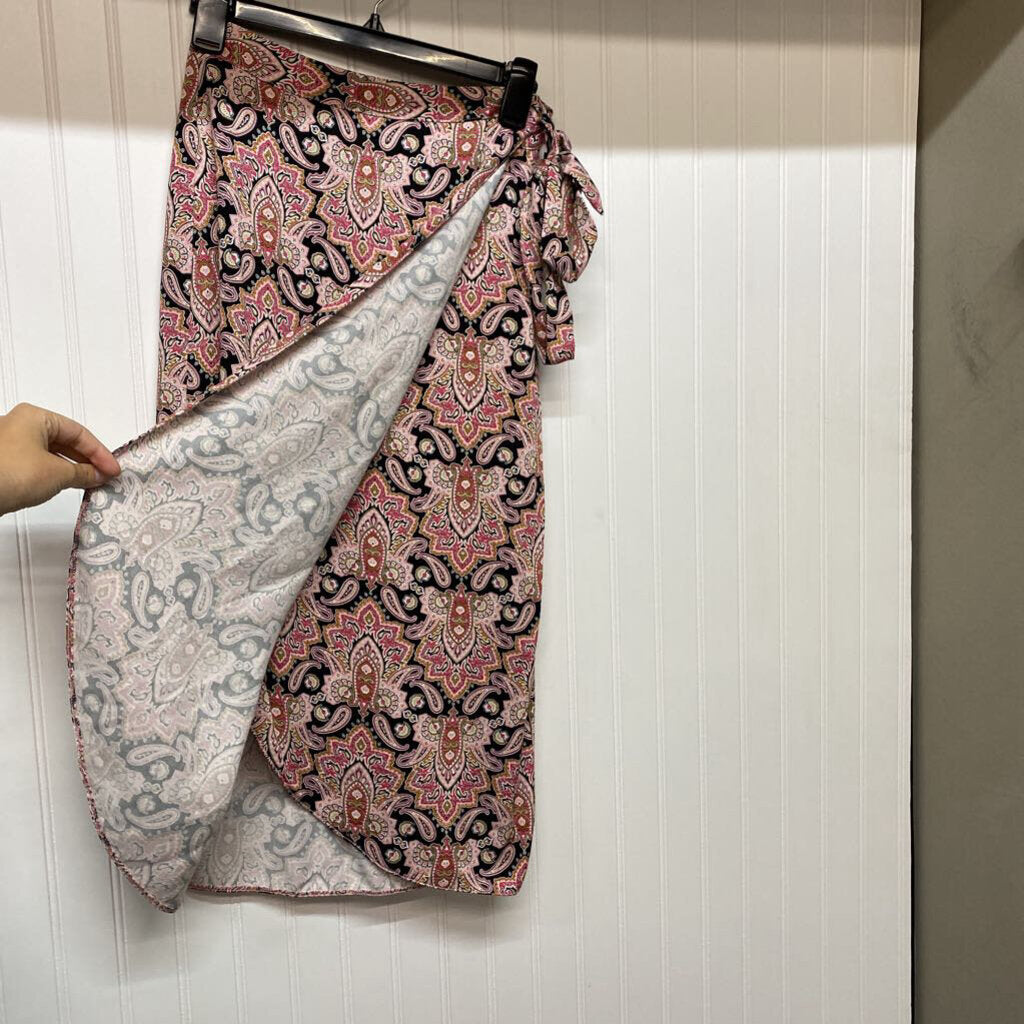 WRAP SKIRT