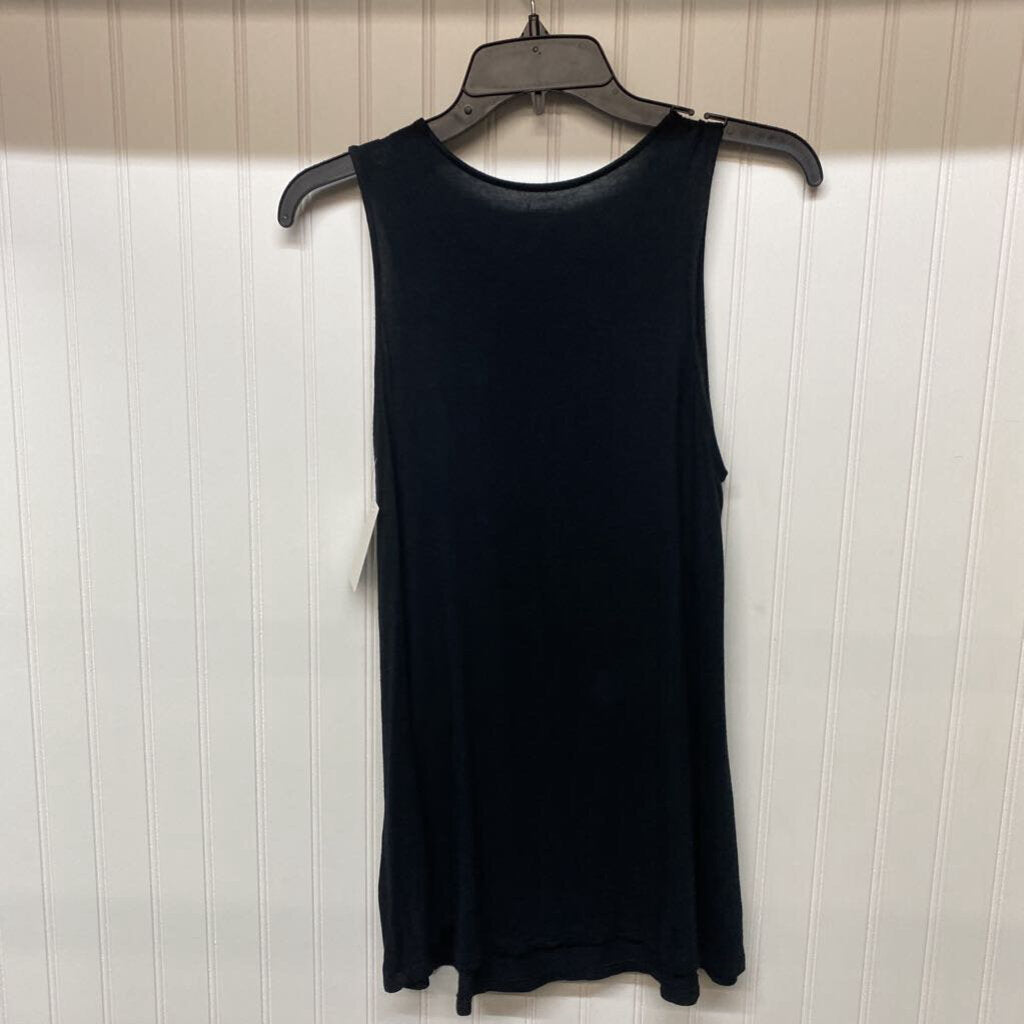 *BASIC BLACK ALINED TANK