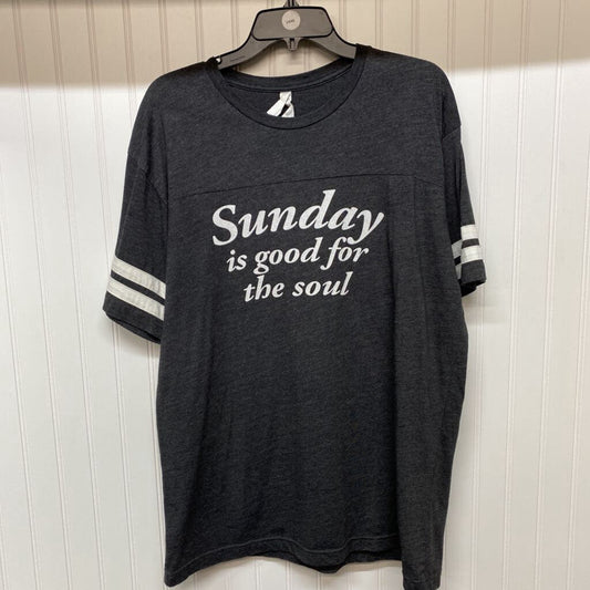 "SUNDAY IS GOOD FOR THE SOUL" GRAPHIC TEE