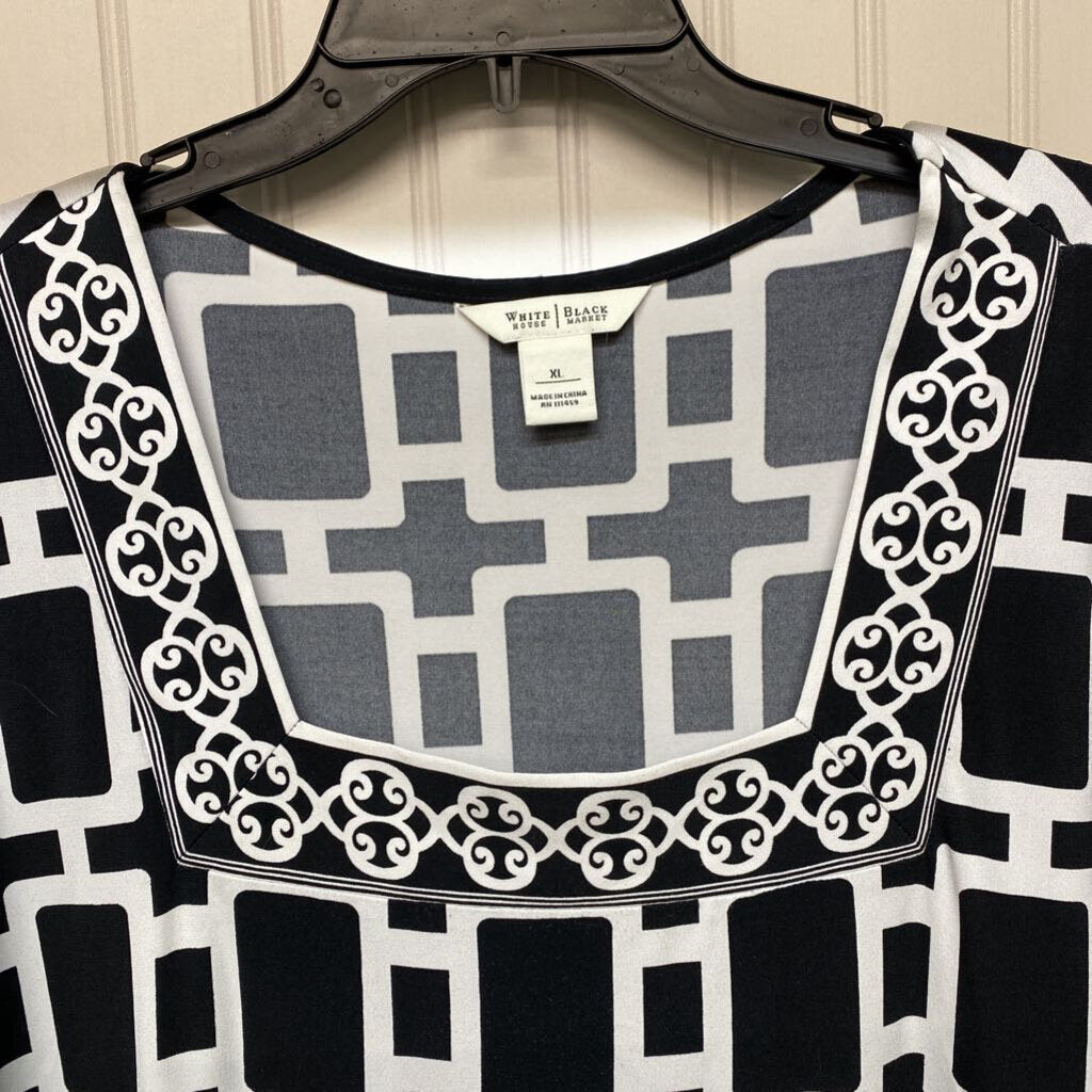 SHORT SLEEVE SQUARE NECK DRESS